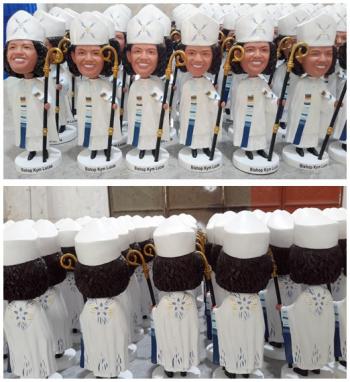 100 copies of custom bobbleheads same face(shipping included)