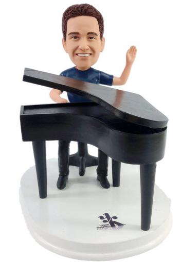 Custom bobbleheads piano player