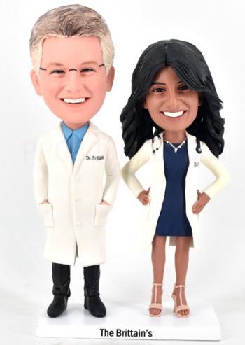 Custom bobbleheads doctor couple anniversary cake toppers